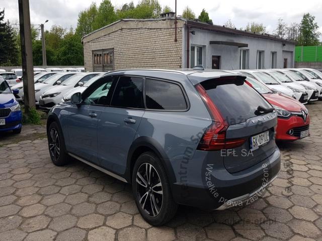 2 - Volvo V90 CC B5 D AWD Pro aut Kombi 2021r. SK091UL UWAGA!! Pojazd znajduje się w lokalizacji: Katowice 40-689, Małachowskiego 16