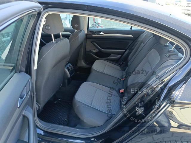 7 - Volkswagen Passat 2.0 TDI EVO Essence DSG 2021r. WI360LH Magnice