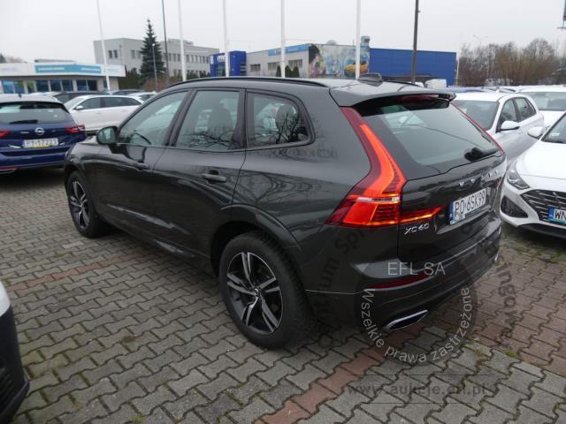 4 - Volvo XC60 B4 B R-Design Automat 2020r. PO6SK99  UWAGA!! Pojazd znajduje się w firmie AUTO MOTO CENTRUM sp. z o.o. ul. Ostrowska 328 (przy Trasie Katowickiej) 61-312 Poznań