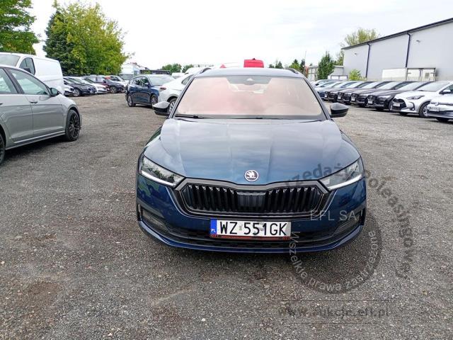 2 - SKODA OCTAVIA 2023r. WZ551GK Pojazd znajduje się w firmie ARCTOS GROUP sp. z o.o. Al. Krakowska 7, 02-183 Warszawa