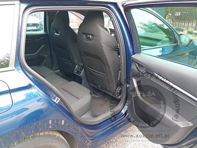 9 - SKODA OCTAVIA 2023r. WZ551GK Pojazd znajduje się w firmie ARCTOS GROUP sp. z o.o. Al. Krakowska 7, 02-183 Warszawa