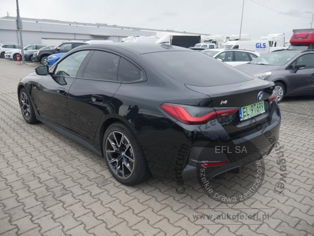 11 - BMW i4 edrive40 Automat 2022r.