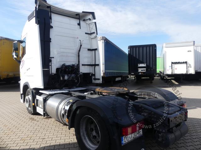 9 - VOLVO FH 460 LNG 4X2 AUTOMAT 2019r.