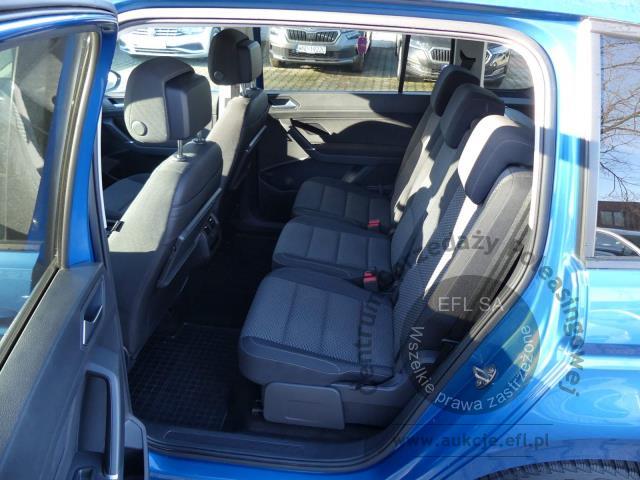 5 - Volkswagen Touran 2.0 TDI Comfortline DSG 2022r. PY15902 UWAGA!! Pojazd znajduje się w firmie AUTO MOTO CENTRUM sp. z o.o. ul. Ostrowska 328 (przy Trasie Katowickiej) 61-312 Poznań