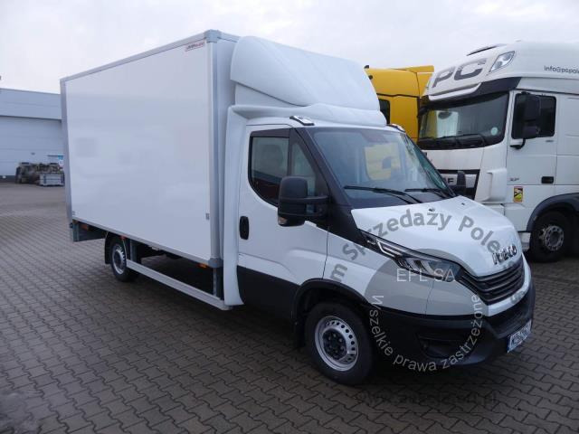 3 - IVECO / MR DAILY 35S18 3.0 175KM KONTENER 2024r.