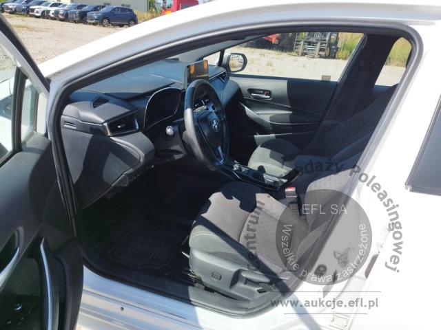 7 - Toyota Corolla 1.8 Hybrid Comfort 2023r. WZ885GN Pojazd znajduje się w firmie ARCTOS GROUP sp. z o.o. Al. Krakowska 7, 02-183 Warszawa