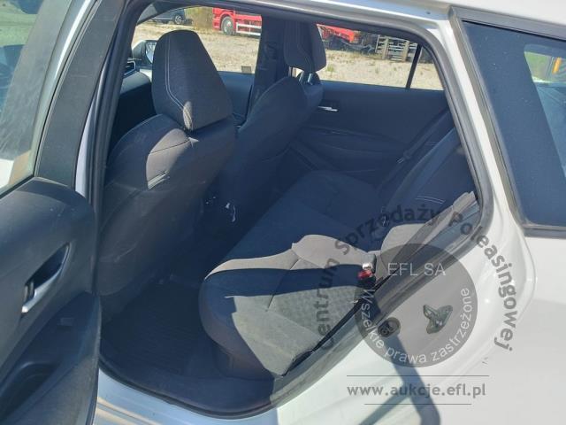 8 - Toyota Corolla 1.8 Hybrid Comfort 2023r. WZ885GN Pojazd znajduje się w firmie ARCTOS GROUP sp. z o.o. Al. Krakowska 7, 02-183 Warszawa