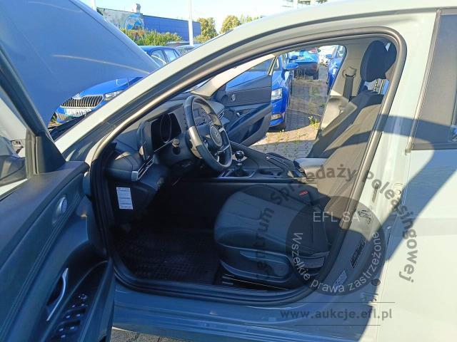 6 - Hyundai Elantra 1.6 Modern Sedan 2022r. WND0826C UWAGA!! Pojazd znajduje się w firmie AUTO MOTO CENTRUM sp. z o.o. ul. Ostrowska 328 (przy Trasie Katowickiej) 61-312 Poznań