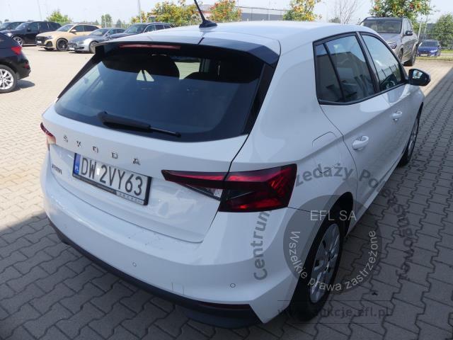 5 - Skoda Fabia 1.0 Ambition Hatchback 2023r. DW2VY63 Magnice