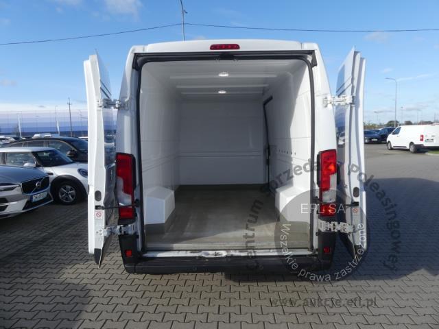 8 - Peugeot Boxer 335 BlueHDi L3H2 Furgon 2023r. DW9VT45 Magnice
