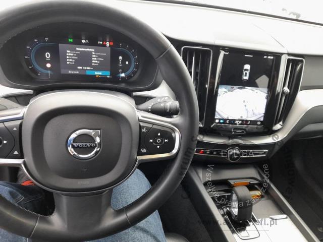 9 - Volvo  XC 60 B4 B Core aut 2022r. SK584WS Pojazd znajduje się w firmie AACAR sp. z o.o. Kasztanowa 5, 32-400 Jawornik