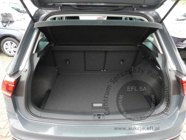 8 - Volkswagen Tiguan 1.5 TSI EVO Life 2022r. DW9TC65 UWAGA!! Pojazd znajduje się w firmie AUTO MOTO CENTRUM sp. z o.o. ul. Ostrowska 328 (przy Trasie Katowickiej) 61-312 Poznań