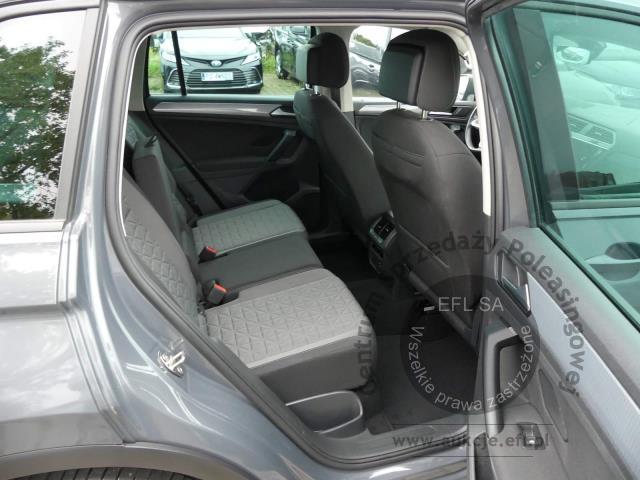 9 - Volkswagen Tiguan 1.5 TSI EVO Life 2022r. DW9TC65 UWAGA!! Pojazd znajduje się w firmie AUTO MOTO CENTRUM sp. z o.o. ul. Ostrowska 328 (przy Trasie Katowickiej) 61-312 Poznań