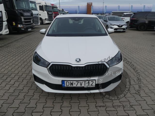 2 - Skoda Fabia 1.0 Ambition Hatchback 2023r. DW7VT12 Magnice