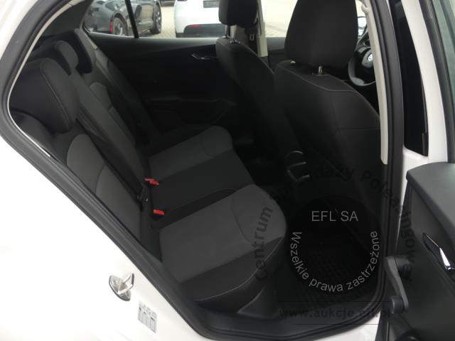 11 - Skoda Fabia 1.0 Ambition Hatchback 2023r. DW7VT12 Magnice