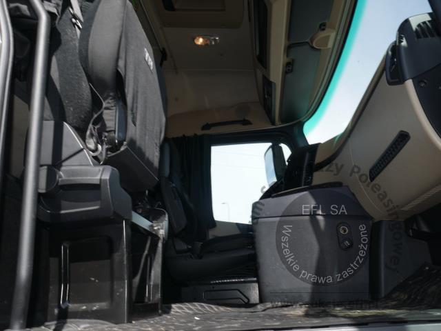 6 - MERCEDES - BENZ ACTROS 1845 BLUETEC 6 4X2  2017r.