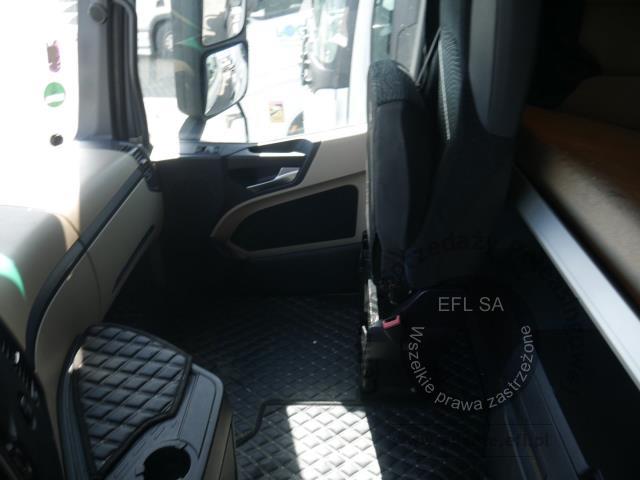 7 - MERCEDES - BENZ ACTROS 1845 BLUETEC 6 4X2  2017r.