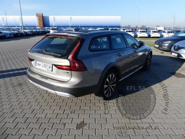 4 - Volvo V90 CC B4 D AWD Pro 2021r. WW048SM Magnice