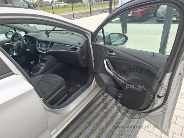 12 - Opel Astra  2020r. DW5LR18 Pojazd znajduje się w firmie AACAR sp. z o.o. Kasztanowa 5, 32-400 Jawornik
