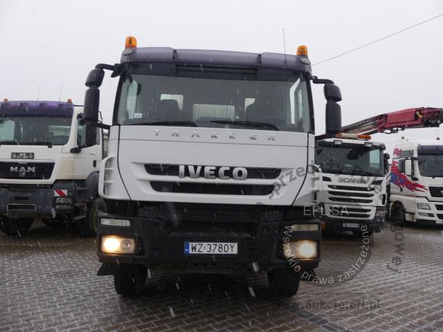 3 - IVECO TRAKKER 360 8X4 2008r.