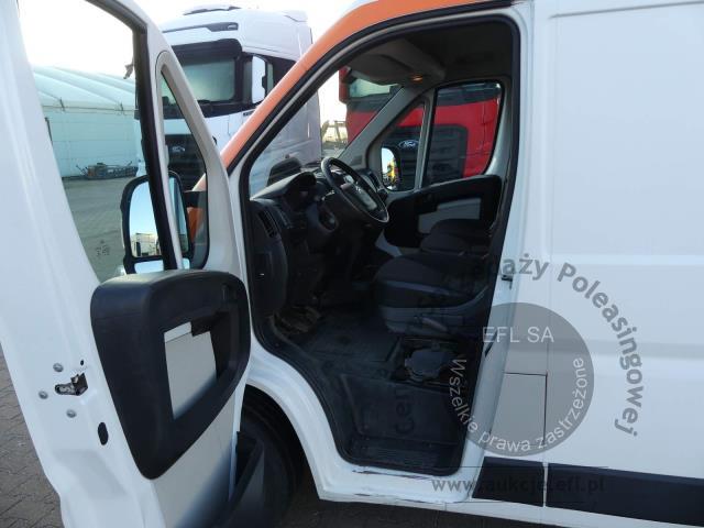 8 - CITROEN JUMPER 2.0 130KM FURGON 3,5t. 2019r.