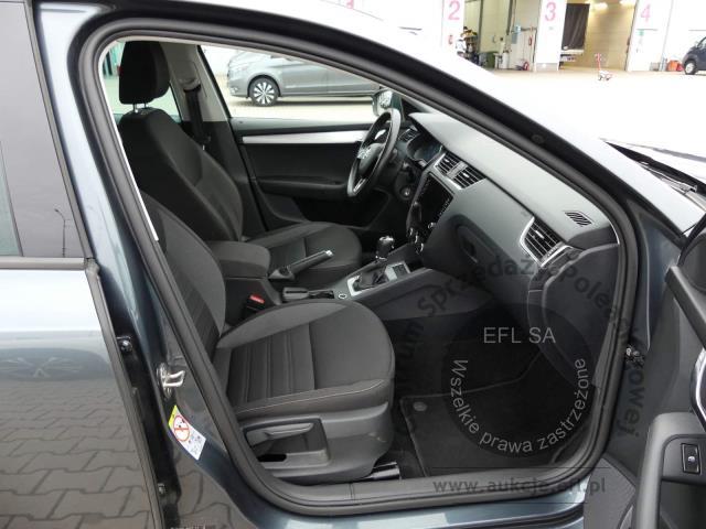 7 - SKODA OCTAVIA 2.0 TDI 150KM KOMBI 2019r.