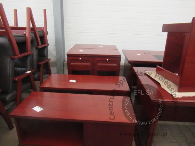 31 - Zestaw mebli wg. specyfikacji