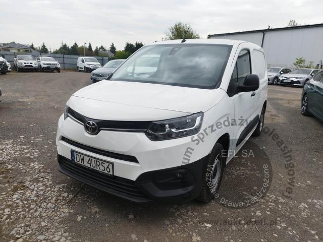 1 - Toyota Proace City 1.5 D-4D Standard  2022r. DW4UR56 Pojazd znajduje się w firmie ARCTOS GROUP sp. z o.o. Al. Krakowska 7, 02-183 Warszawa