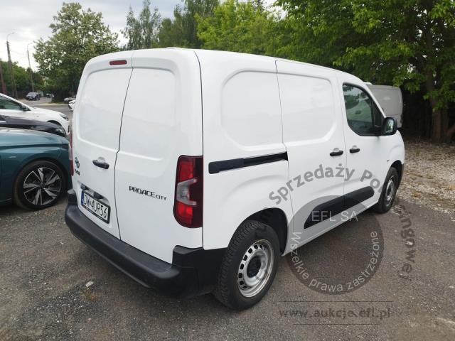 5 - Toyota Proace City 1.5 D-4D Standard  2022r. DW4UR56 Pojazd znajduje się w firmie ARCTOS GROUP sp. z o.o. Al. Krakowska 7, 02-183 Warszawa