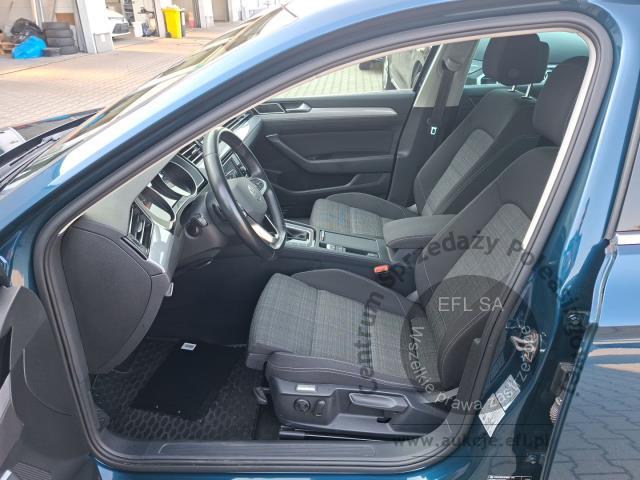 7 - Volkswagen Passat 2.0 TDI EVO Business 2022r. DW7RY84 Magnice