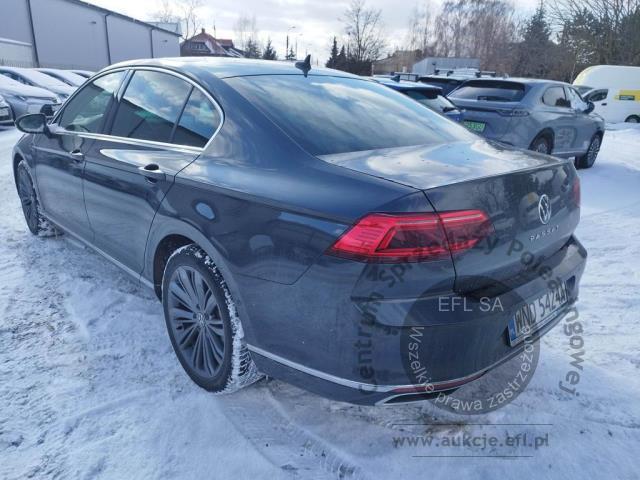 2 - Volkswagen  Passat  2.0 TDI Elegance DSG 2021r. WND5424A Pojazd znajduje się w firmie ARCTOS GROUP sp. z o.o. Al. Krakowska 7, 02-183 Warszawa