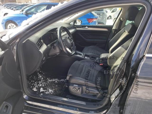 7 - Volkswagen  Passat  2.0 TDI Elegance DSG 2021r. WND5424A Pojazd znajduje się w firmie ARCTOS GROUP sp. z o.o. Al. Krakowska 7, 02-183 Warszawa