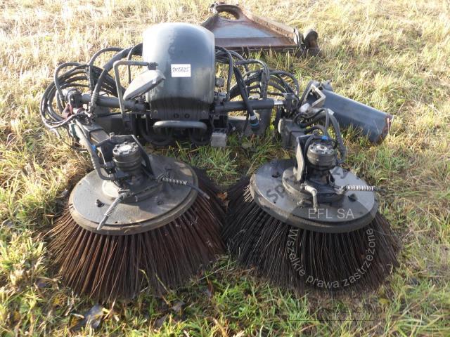 33 - Zamiatarka HAKO CITYMASTER 2000 2016r.