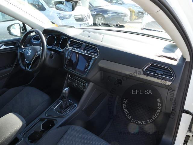 10 - Volkswagen Tiguan Allspace 1.5 TSI DSG 2020r. WW575SM Pojazd znajduje się w firmie AUTO MOTO CENTRUM sp. z o.o. ul. Ostrowska 328 (przy Trasie Katowickiej) 61-312 Poznań