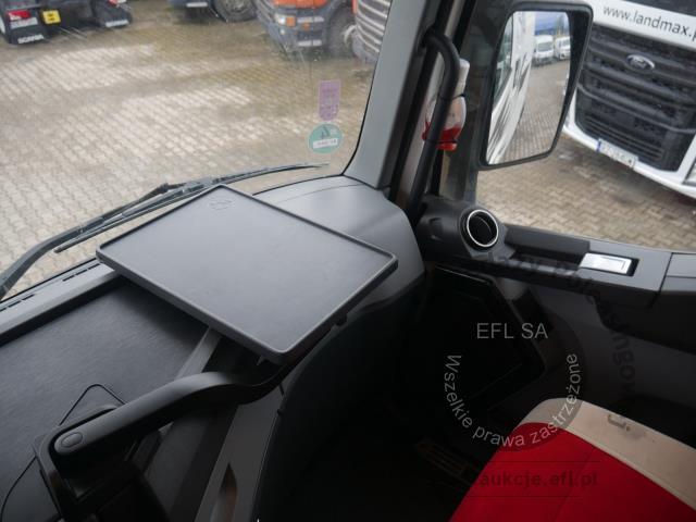 7 - RENAULT T HIGH 520 DTI 13 4X2 2020r.