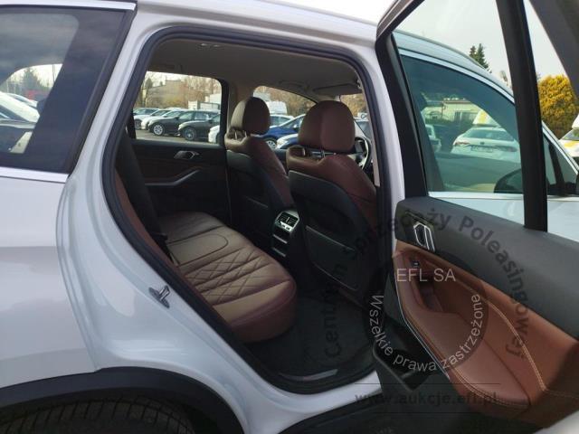 10 - BMW X5 xDrive40i mHEV aut Kombi  2022r. WZ735FX Pojazd znajduje się w firmie ARCTOS GROUP sp. z o.o. Al. Krakowska 7, 02-183 Warszawa