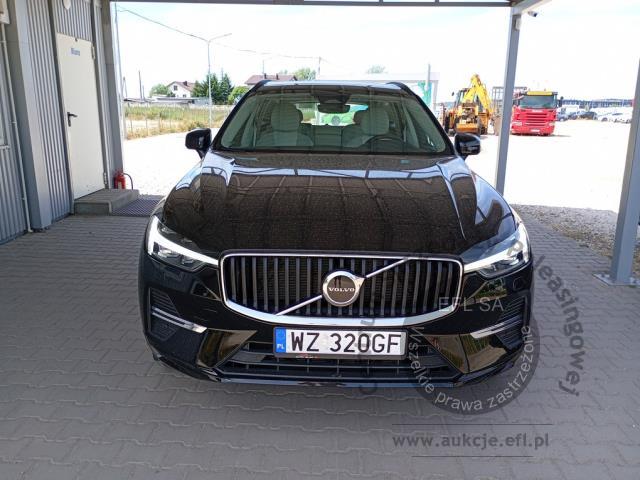 2 - Volvo XC60 B4 B Core aut 2023r. WZ320GF Pojazd znajduje się w firmie ARCTOS GROUP sp. z o.o. Al. Krakowska 7, 02-183 Warszawa