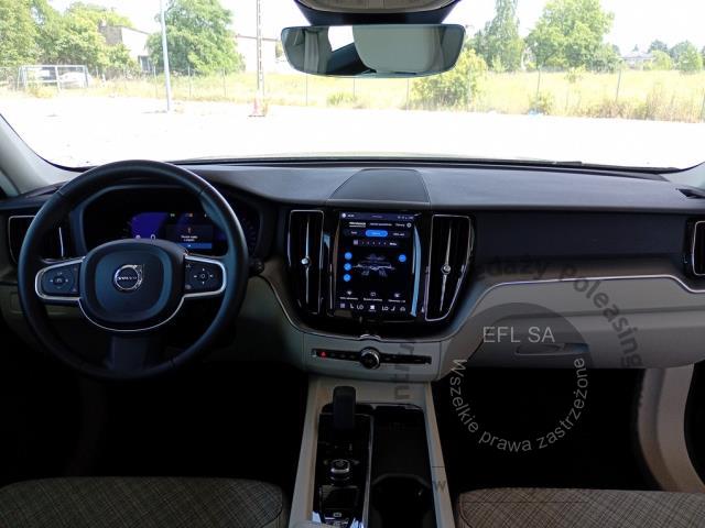 11 - Volvo XC60 B4 B Core aut 2023r. WZ320GF Pojazd znajduje się w firmie ARCTOS GROUP sp. z o.o. Al. Krakowska 7, 02-183 Warszawa