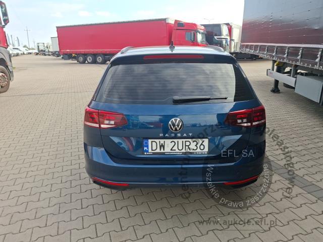 2 - Volkswagen Passat 2.0 TDI EVO Business 2022r. DW2UR36 Magnice