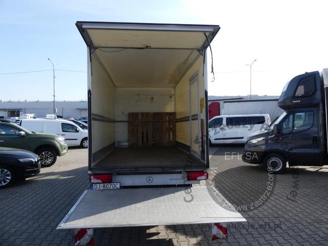 18 - MERCEDES - BENZ SPRINTER 2.1 163KM KONTENER 2018r.