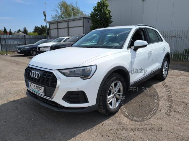 1 - Audi  Q3  2023r. WZ640FU Pojazd znajduje się w firmie ARCTOS GROUP sp. z o.o. Al. Krakowska 7, 02-183 Warszawa