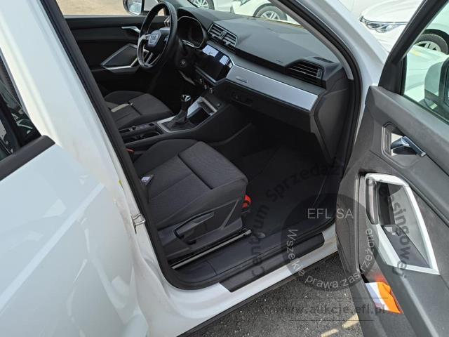 10 - Audi  Q3  2023r. WZ640FU Pojazd znajduje się w firmie ARCTOS GROUP sp. z o.o. Al. Krakowska 7, 02-183 Warszawa