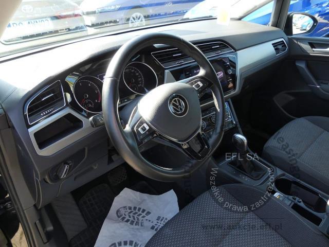 6 - Volkswagen Touran 2.0 TDI BMT Comfortline 2022r. PY03490 UWAGA!! Pojazd znajduje się w firmie AUTO MOTO CENTRUM sp. z o.o. ul. Ostrowska 328 (przy Trasie Katowickiej) 61-312 Poznań