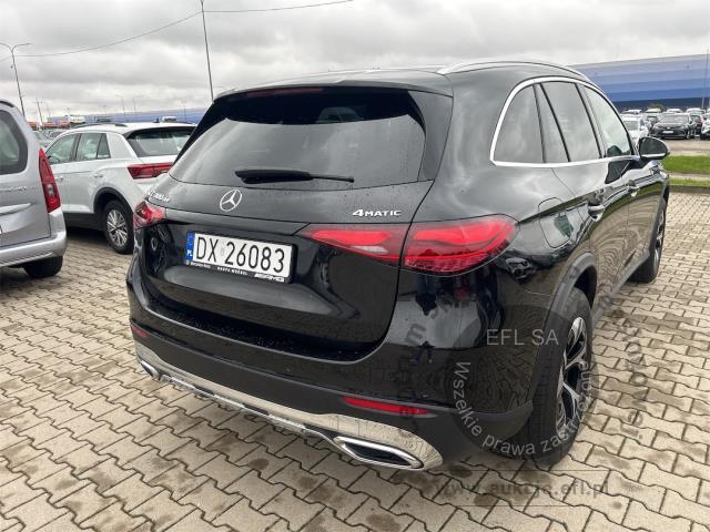 3 - MERCEDES BENZ GLC 300 DE 4-MATIC AVANTGARDE 2024r. DX26083 UWAGA!! Pojazd znajduje się w firmie Arctos Sp. z o.o. Warszawa, Al. Krakowska 7, 02-183 Warszawa