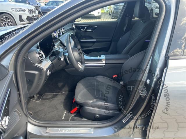 9 - Mercedes - Benz C 220d mHEV 4-Matic Avantgarde 2024r. DX01809 UWAGA!! Pojazd znajduje się w lokalizacji: Jawornik 90, Myślenice 32-400