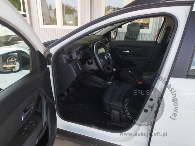 7 - Dacia  Duster  2022r. DW8SH38 Pojazd znajduje się w firmie ARCTOS GROUP sp. z o.o. Al. Krakowska 7, 02-183 Warszawa