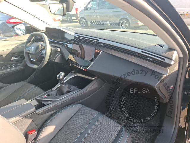 9 - Peugeot 308 1.2 PureTech Allure Pack 2023r. DW8VG22 Magnice