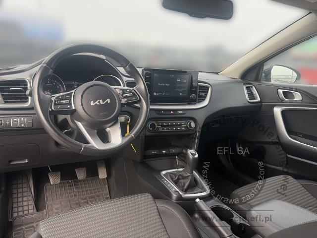 12 - EFL FINANCE KIA CEED 1.0 T-GDI 120KM HATCHBACK 2022r.