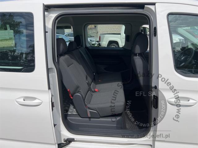 10 - Volkswagen Caddy osobowy Caddy Maxi 2.0 2021r. SK445UJ UWAGA!! Pojazd znajduje się w lokalizacji: Katowice 40-689, Małachowskiego 16