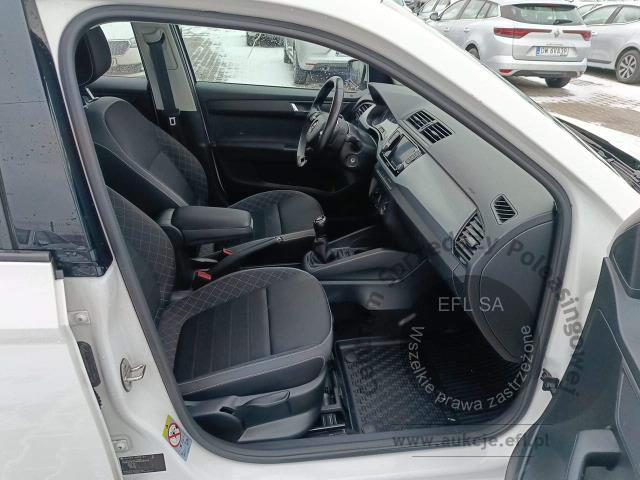 10 - Skoda Fabia 1.0 TSI Classic Ambition 2021r. DW2RE44 Magnice